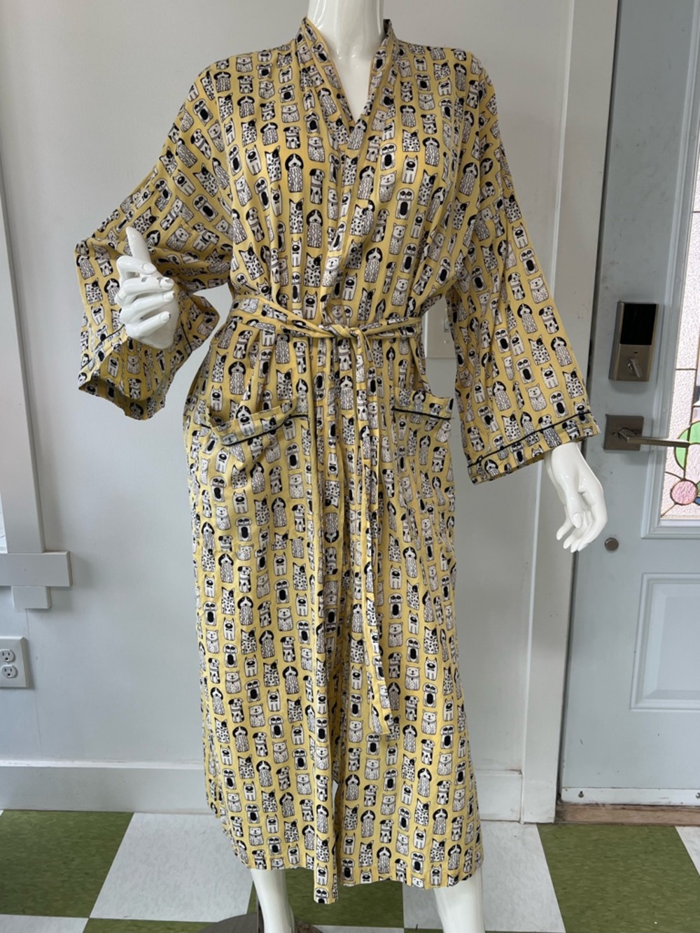 The Mahogany 100% Cotton Dog & Cat print Kimono bathrobe Resort wear unisex